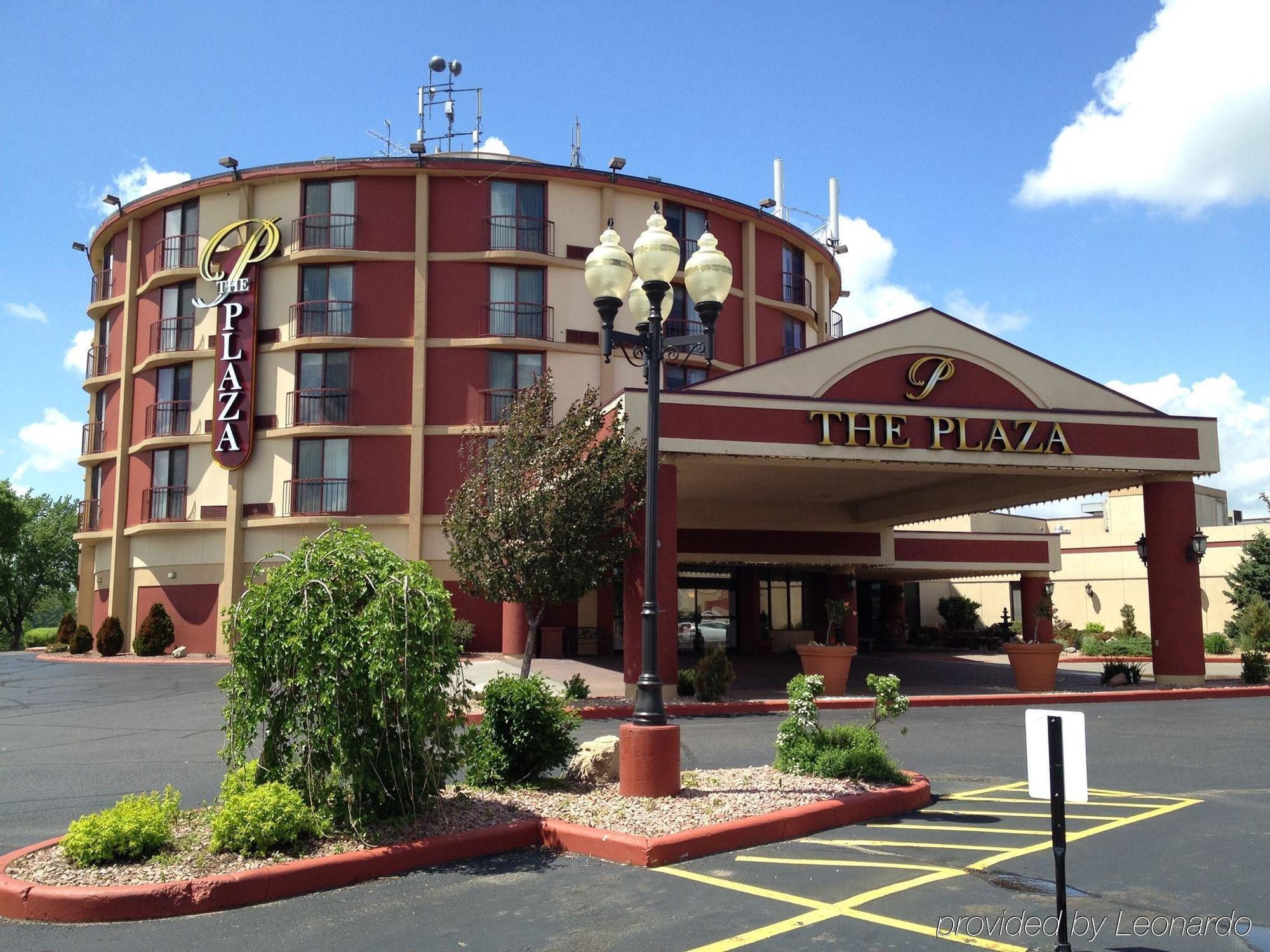 Plaza Hotel & Suites - Eau Claire Ngoại thất bức ảnh